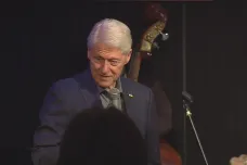 Bill Clinton po třiceti letech znovu navštívil pražský klub Reduta