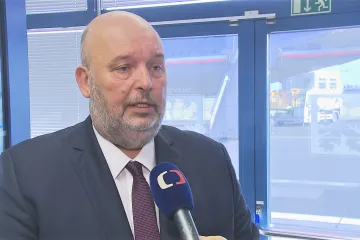 Ministr Toman předčasně ukončil podnikatelskou misi v Rusku. Tamní úřady zabránily letu do Kazaně