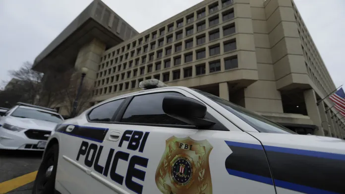 Republikáni zveřejnili zprávu o údajném zneužití pravomocí ze strany FBI