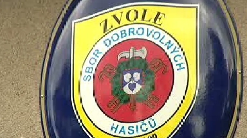 Znak hasičského sboru ve Zvoli