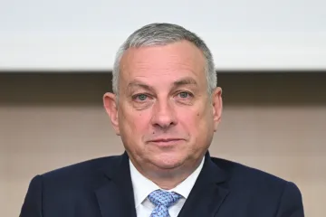 Vláda potvrdila nominaci Síkely na post eurokomisaře