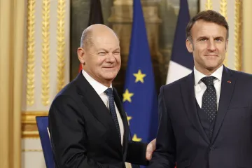 První krok, Kyjev ale musí být u stolu, reagují evropští lídři na Trumpův hovor s Putinem