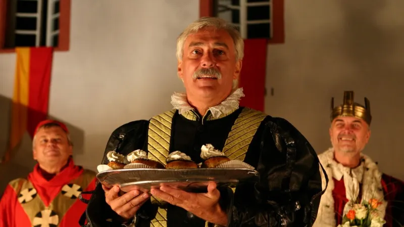 Z představení Noc na Karlštejně - archivní fotografie