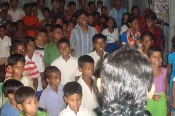 Co si lidé nevyžebrají, to nemají, popisuje misionář zkušenost z Bangladéše. Pomohl tam založit deset škol