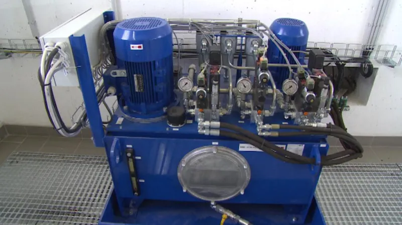 Vodní elektrárna v Hluboké nad Vltavou