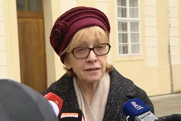 Válková je znechucená, o rezignaci se bavila i s prezidentem