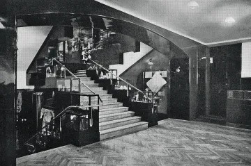 Heretik moderní architektury. Leopold Bauer z jiného pohledu