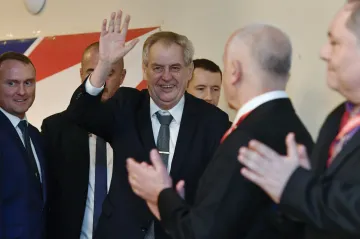 Zeman na sjezdu SPOZ volal po přímé volbě starostů. Navrhnul také inspiraci OĽaNO