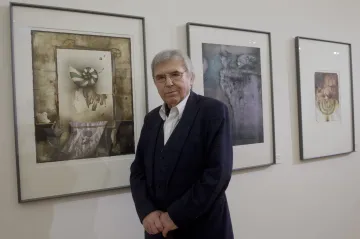 Konec spirály. Zemřela významná osobnost české grafiky Vladimír Suchánek