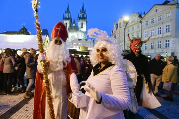 Za Mikuláše zaplatí rodiny v regionech několik set korun, v Praze i dva tisíce