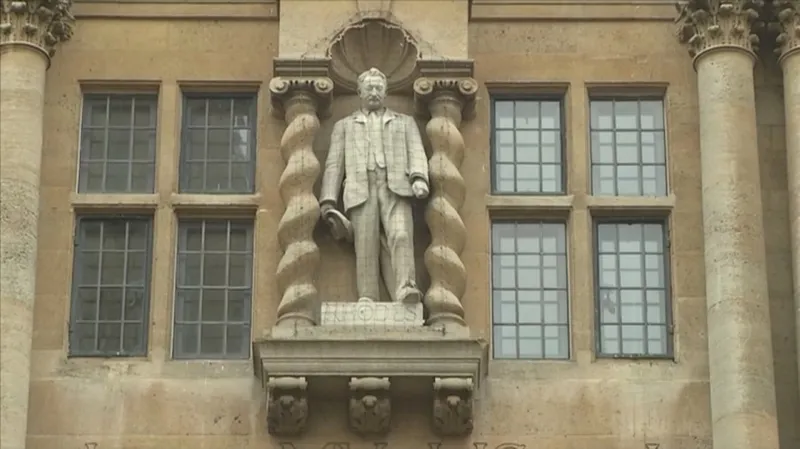 Socha Cecila Rhodese