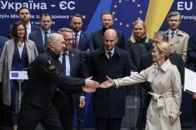 Ukrajina a ministři EU podpořili vznik tribunálu k ruským zločinům