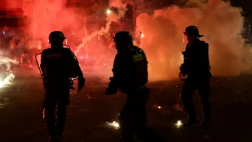 Nepokoje v Paříži po vítězství PSG ve finále Ligy mistrů