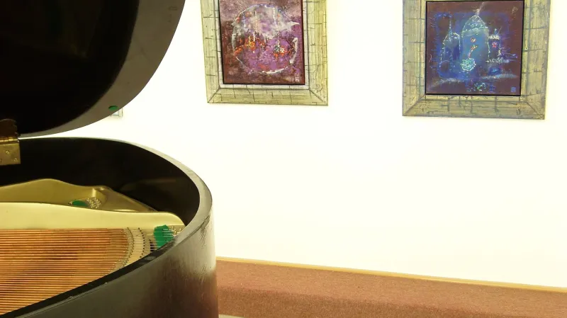 Z výstavy Boženy Rossí v Boskovicích