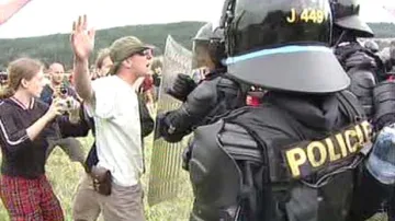 Zásah policie na Czechteku