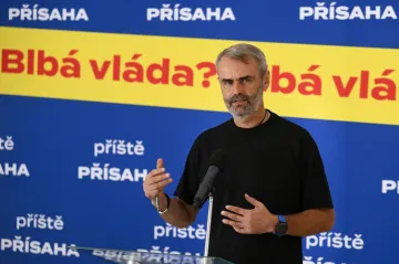 Šlachta bude kandidovat do Senátu. S Motoristy Přísaha míří k evropským volbám