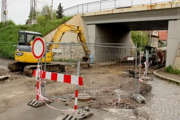 Vesničkou projede 5 tisíc kamionů denně, nyní se začíná stavět vytoužený obchvat