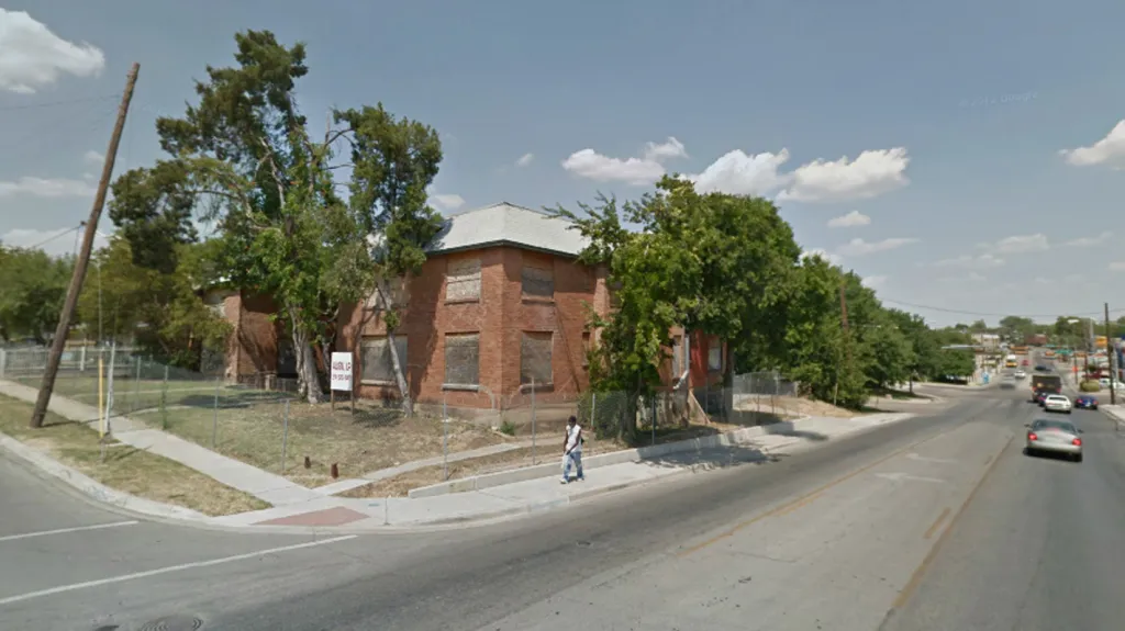 Dům, kde bydlel Lee Harvey Oswald