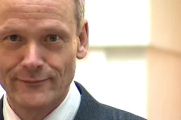 Reportéři ČT: Cyril Svoboda definitivně přišel o milionový majetek