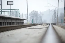 Trať z Ústí do Letohradu zrychlila, vlaky ne