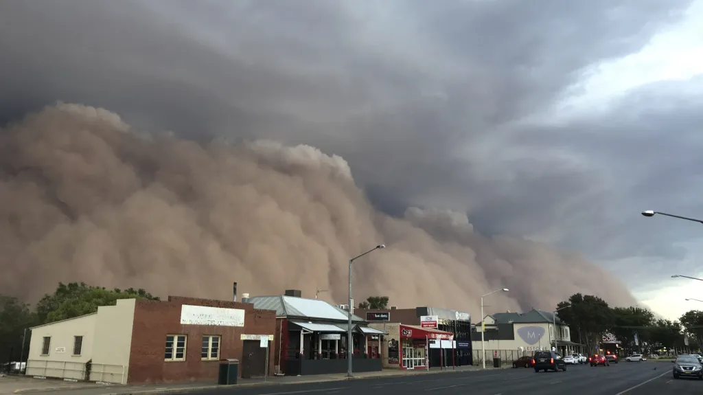 Písečná bouře v Austrálii