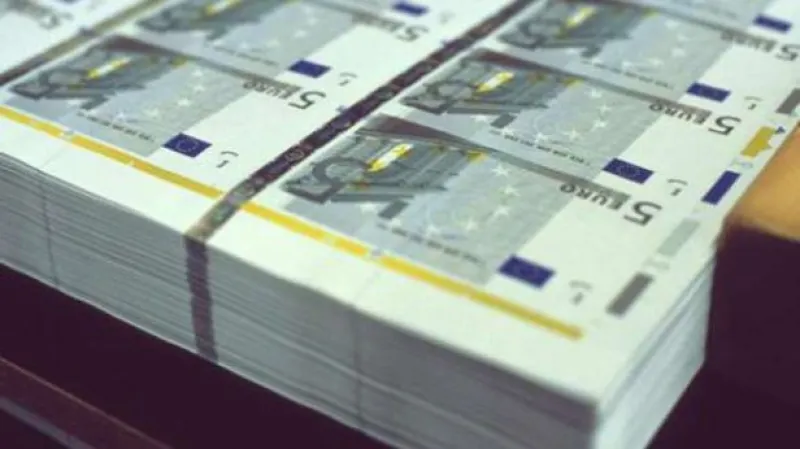 Eurozóna bojuje o přežití