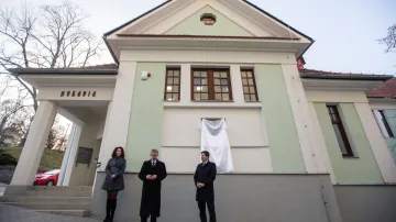 Odhalení pamětní desky v Třebíči