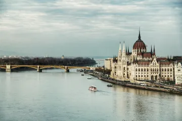 Budapešti docházejí peníze. Primátor viní vládu z neplacení dluhu městu