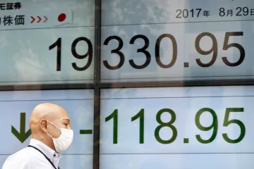 Odpálení severokorejské rakety srazilo akciové trhy. Zato cena zlata je na ročním maximu