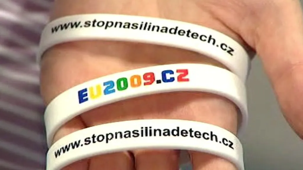 Stop násilí na dětech