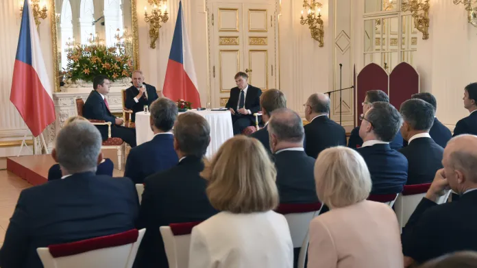 Setkání českých velvyslanců s prezidentem Zemanem