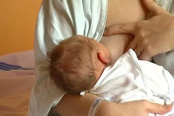 Z ordinací by podle navrhované novely zákona měly zmizet reklamy na náhražky mateřského mléka