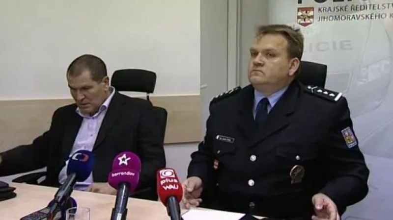 TK Jihomoravská policie ke čtyřnásobné vraždě