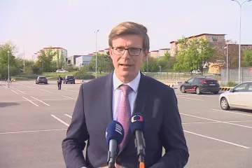 Vláda chce zrušit snížení spotřební daně na naftu, řekl Kupka