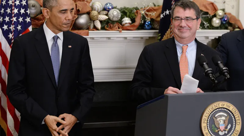 Barack Obama nominoval Ashtona Cartera na ministra obrany