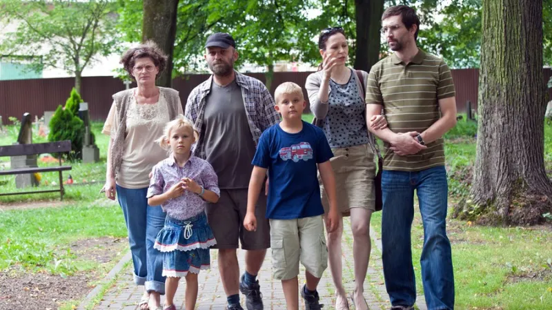 Occamova břitva / Natálie Drabiščáková, Hynek Čermák, Zuzana Stivínová, Ondřej Sokol