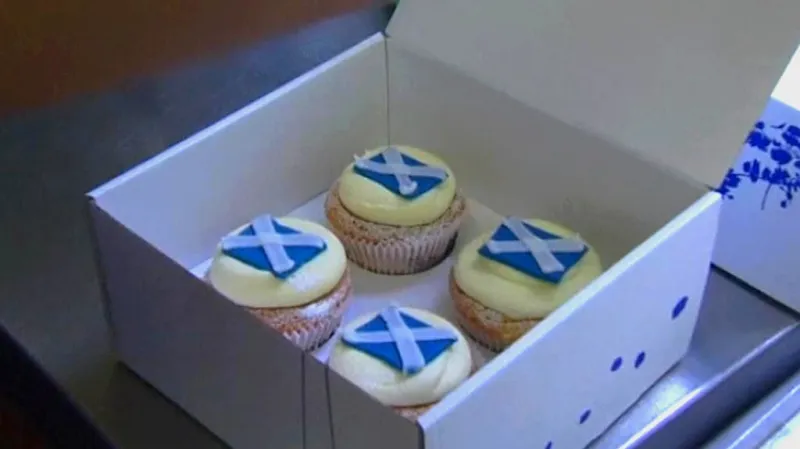 Dortíkové referendum v edinburské cukrárně