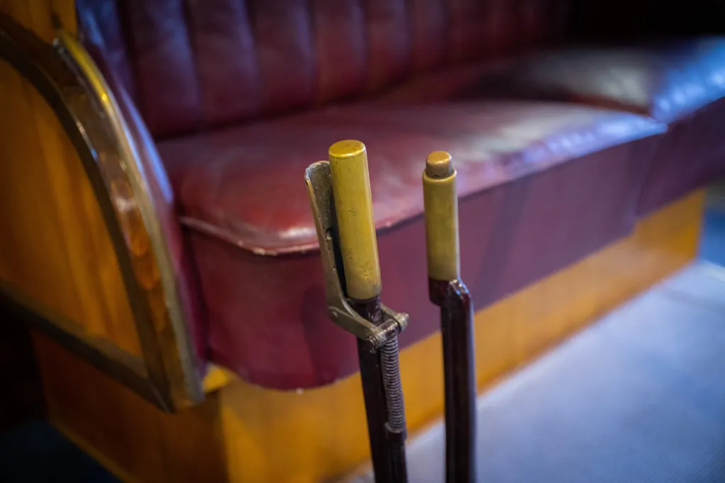 Odhalení historického vozu RAF 18/22 v Technickém muzeu