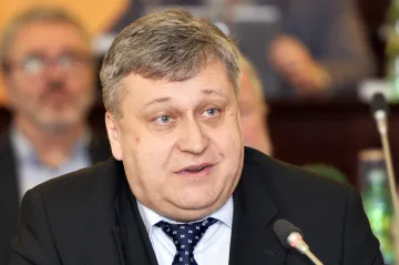 Vilímec z ODS porazil na Domažlicku senátora Látku 