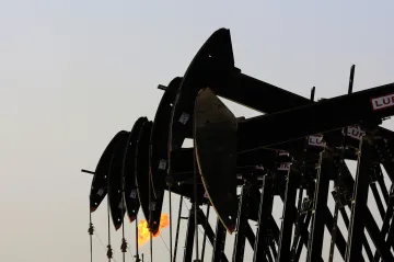 Írán po zrušení sankcí navýší vývoz ropy o půl milionu barelů denně