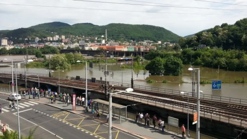 Situace v Ústí nad Labem a v Děčíně v 19:00