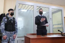 Soud nařídil pozastavení činnosti štábů Navalného. Posuzuje, zda jsou extremistické