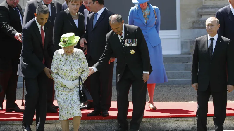 Přípravy na společné fotografování