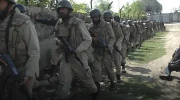 Pákistánské polovojenské jednotky