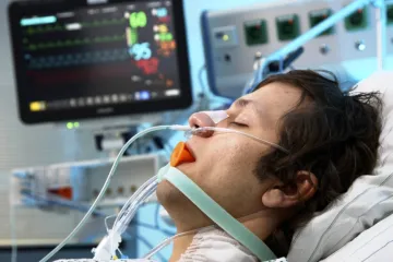 Mezi životem a smrtí: Kdy odpojit pacienta v kómatu?