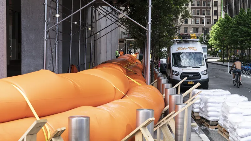 Protipovodňové bariéry na Manhattanu