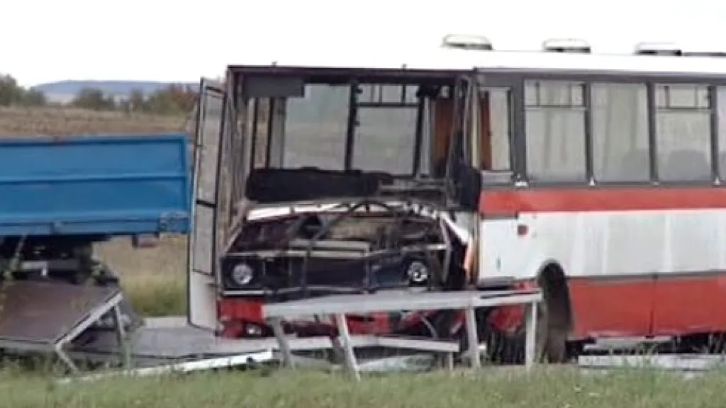 Nehoda autobusu