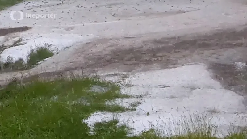 iReportér: Krupobití a záplava objektivem Soni Marešové