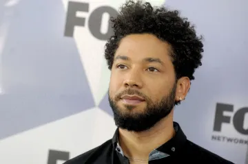 Herec Smollett rasově motivovaný útok zinscenoval, rozhodla porota v Chicagu