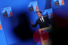 Rutte před summitem NATO v Haagu